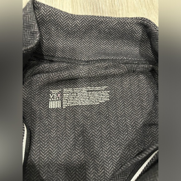 Victoria Secret Sport sweatshirt jacket - Picture 4 of 5